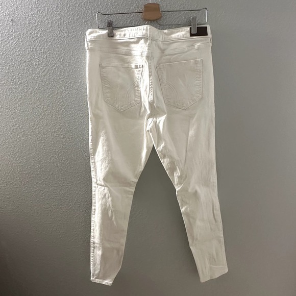 Hollister Women's Classic Stretch High Rise Super Skinny Jeans Size 15R/W32 L30 - Picture 12 of 12